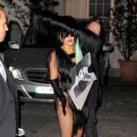 Lady Gaga showing lots of skin as she leaves her London hotel - Photos | Picture 96705